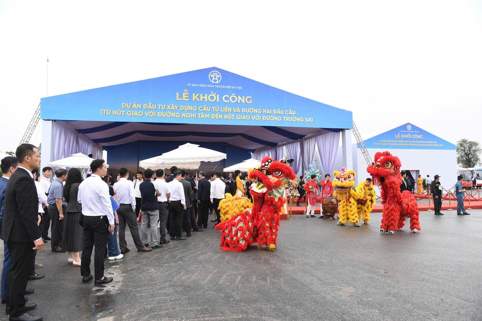 Không khí tại buổi lễ khởi công vô cùng náo nhiệt