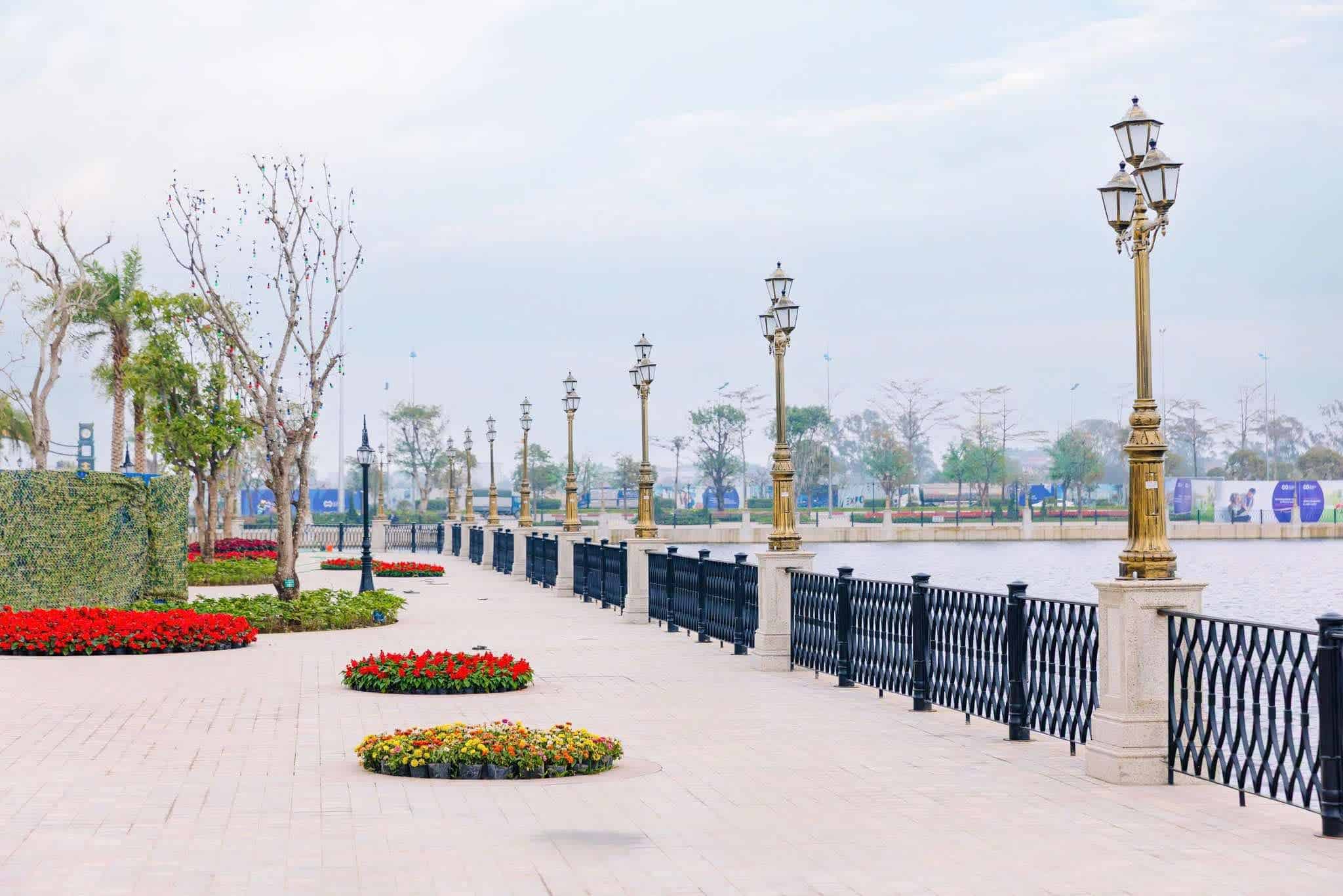 Hồ trung tâm được ví như trái tim của khu đô thị