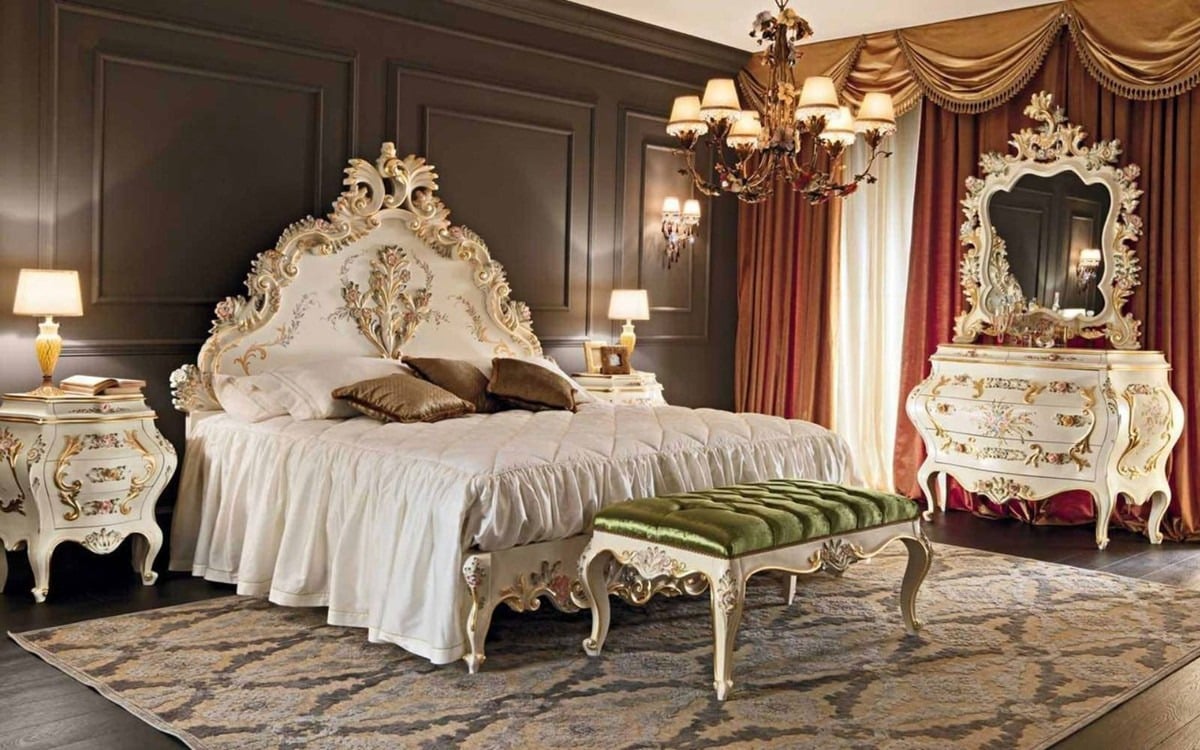 Phòng ngủ phong cách Baroque sa hoa và lộng lẫy với các chi tiết nội thất được trang trí một cách cầu kỳ